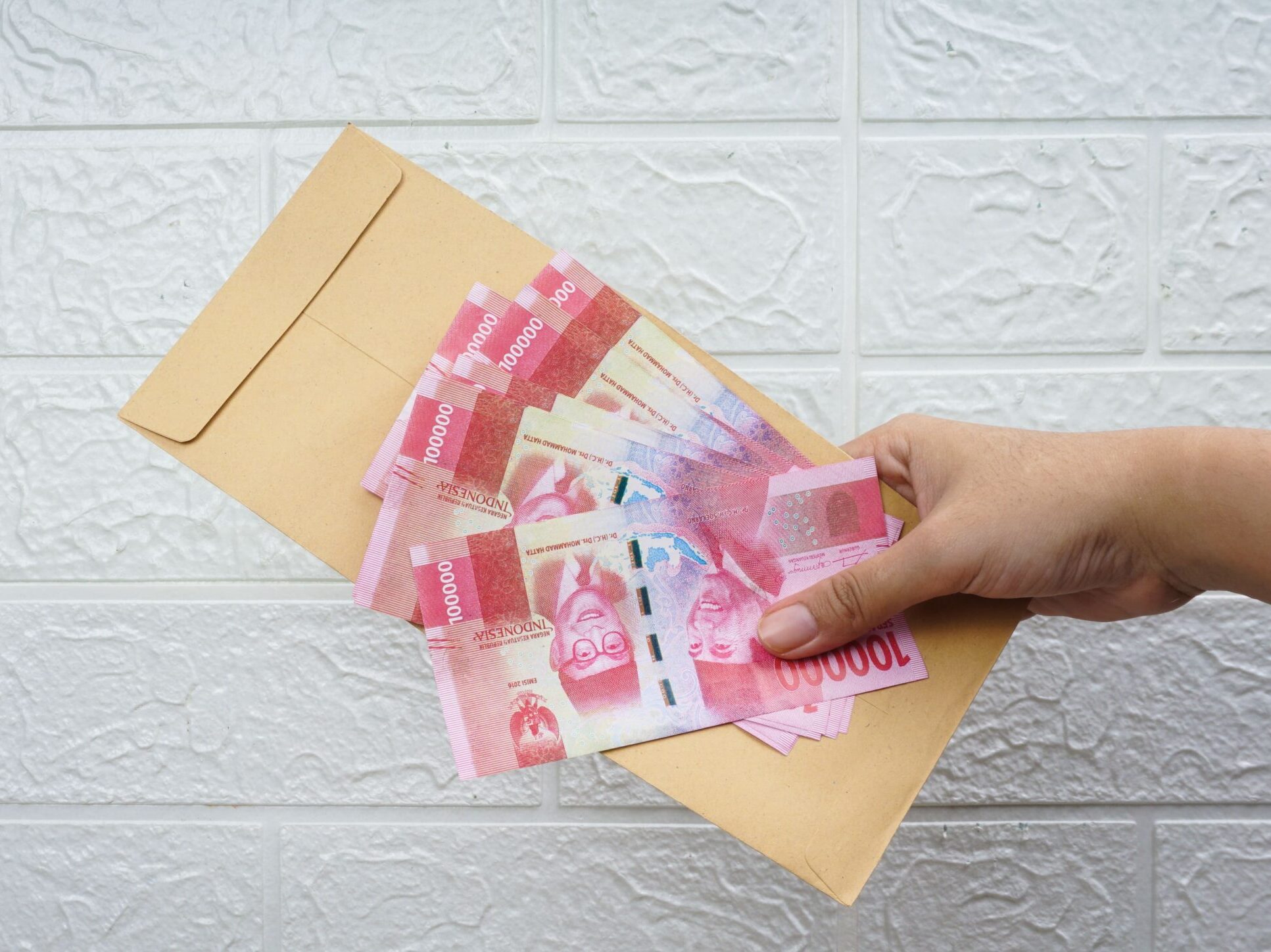 cara atur uang thr biar nggak cuma lewat sebentar